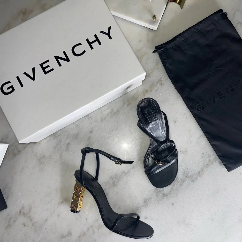 Givenchy 4G Chain-Heel Leather Sandals in Black/Gold - Picture 15 of 15